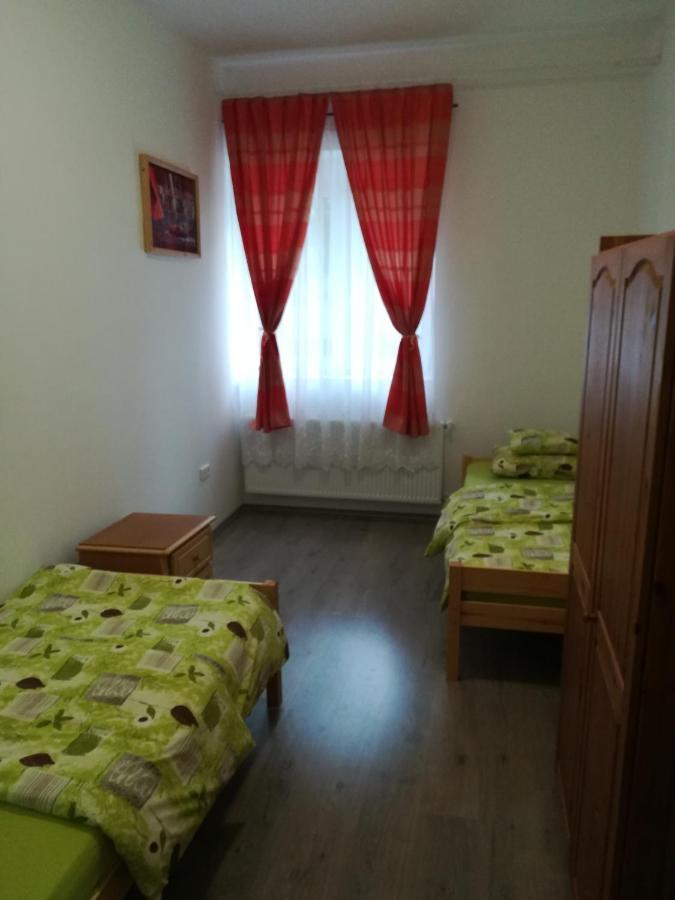 Suemegi Levendula Apartmanok Екстериор снимка