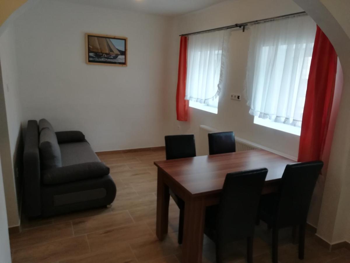 Suemegi Levendula Apartmanok Екстериор снимка